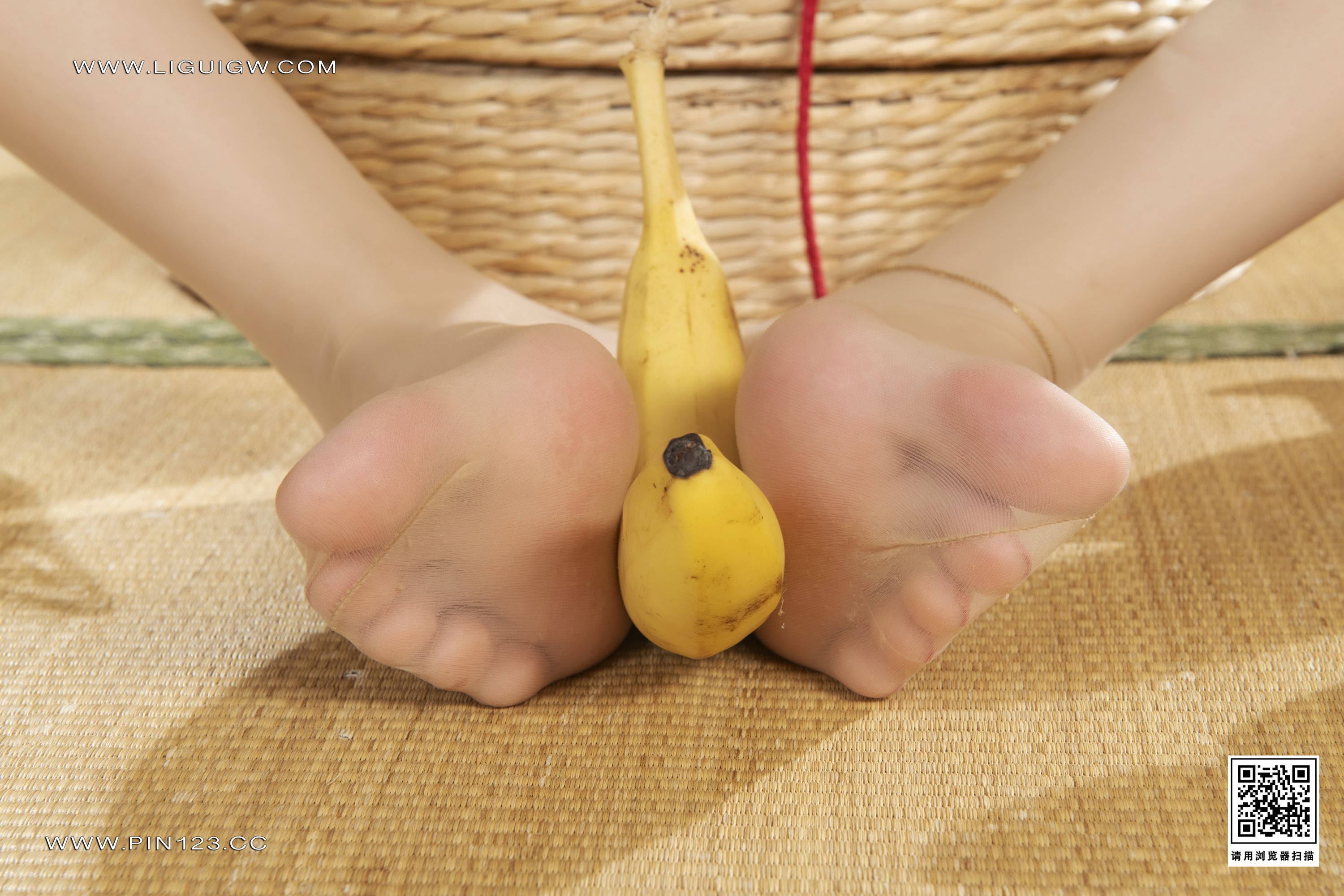 Ligui丽柜  2024.09.16 中秋快乐-上 兔子